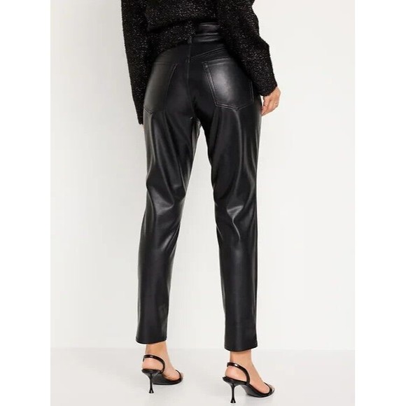 Old Navy High Rise OG Straight Faux Leather Ankle Pants Womens 4 Tall Black NEW - Picture 2 of 9